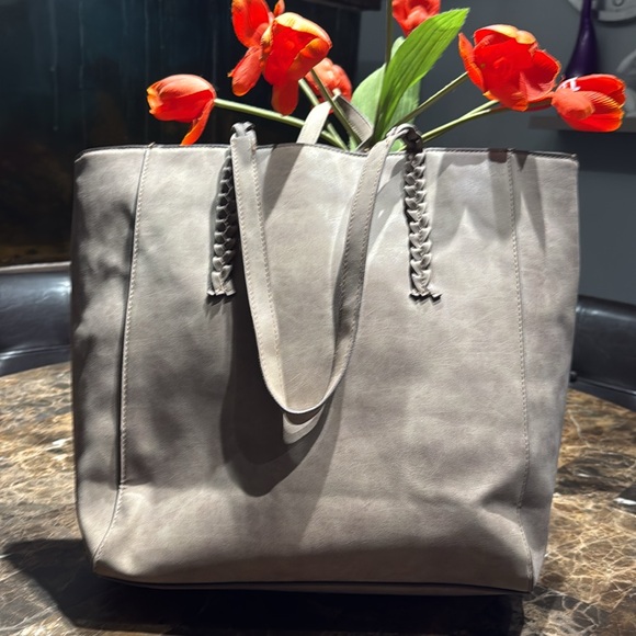 Large Brown tote/pocketbook or can be used d for laptop bag. (15 w x 13 L x6 D) - Picture 3 of 11